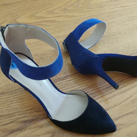 F BCBGeneration Black & Blue Edgy Ankle Strap SUEDE Heels NWOT - Picture 3 of 6